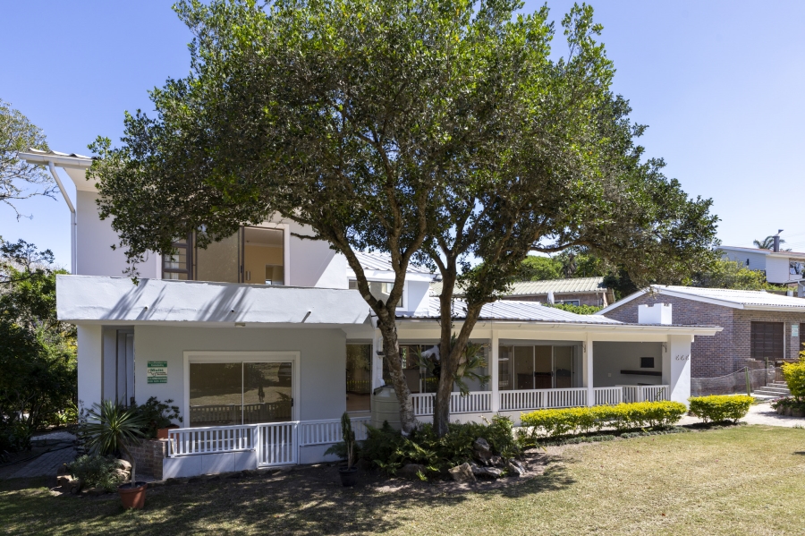 3 Bedroom Property for Sale in Seafield Eastern Cape